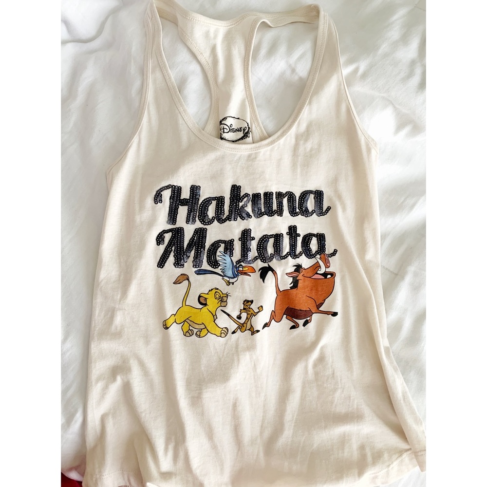 Hakuna Matata top